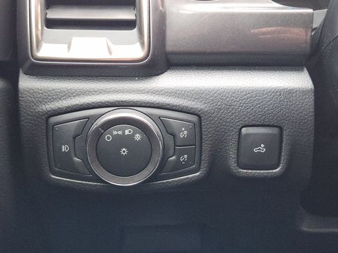 Used 2019 Ford Ranger Lariat w/ Trailer Tow Package image 26