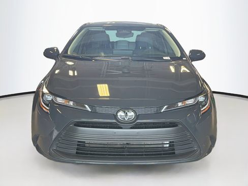 Used 2026 Toyota Corolla LE FWD image 2