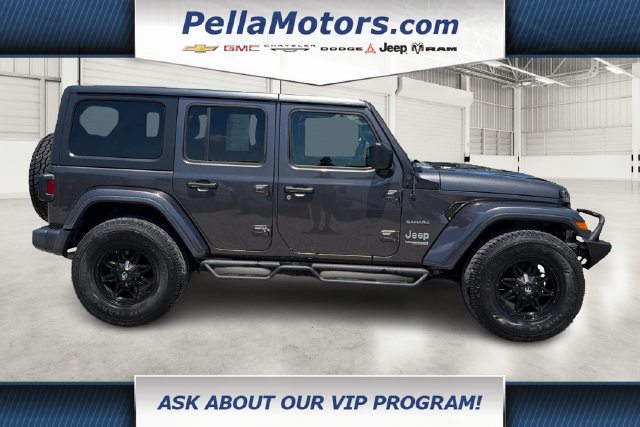 Used 2019 Jeep Wrangler Unlimited Sahara AWD/4WD image 2