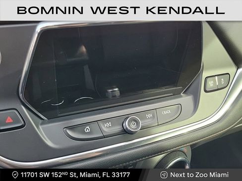Used 2022 Chevrolet Blazer Premier image 17