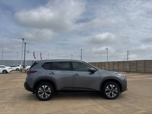 Certified 2023 Nissan Rogue SV w/ SV Premium B Package FWD image 24