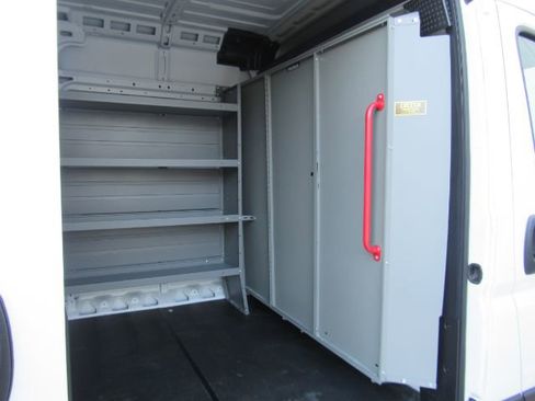 Used 2024 RAM ProMaster 2500 w/ Safety Group image 7