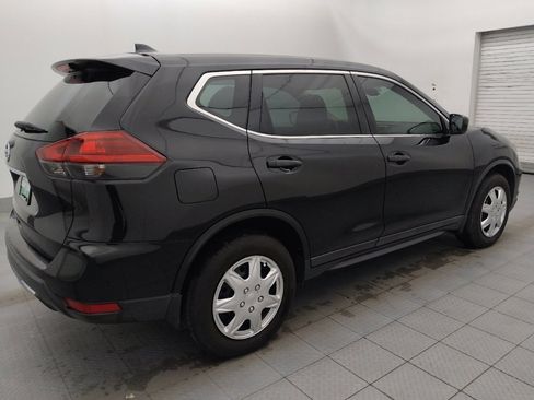 Used 2020 Nissan Rogue S image 10