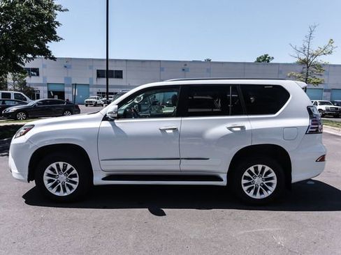Used 2014 Lexus GX 460 w/ Premium Package AWD/4WD image 11