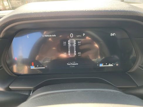 New 2025 Jeep Grand Cherokee Altitude RWD image 30