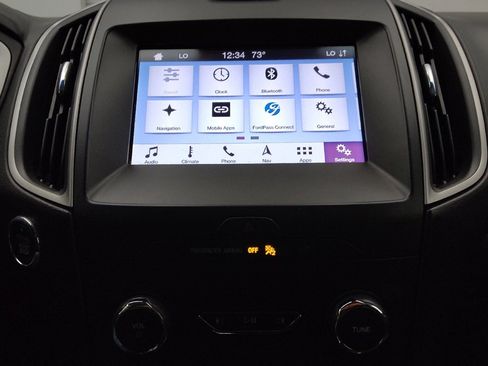 Used 2019 Ford Edge SEL w/ Equipment Group 201A FWD image 25
