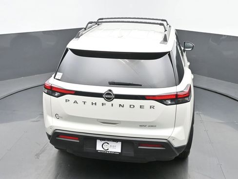 Used 2023 Nissan Pathfinder SV image 42
