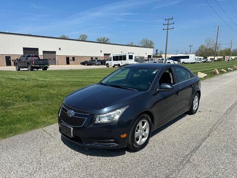 Used 2014 Chevrolet Cruze LT FWD image 1