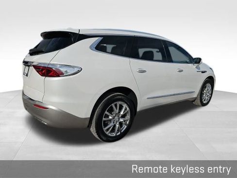 Used 2022 Buick Enclave Premium w/ Experience Buick Package image 26