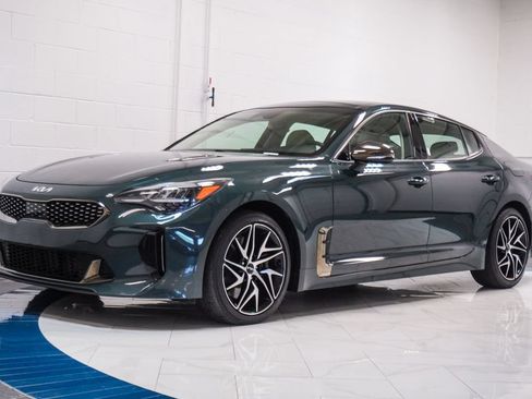 Used 2023 Kia Stinger GT-Line w/ Sun & Sound Package AWD/4WD image 3