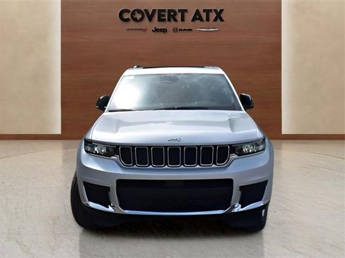 New 2025 Jeep Grand Cherokee L Laredo w/ Luxury Tech Group I image 13