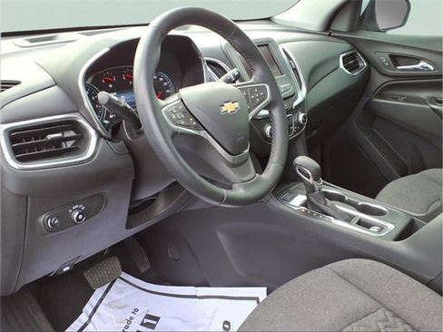 Used 2023 Chevrolet Equinox LT image 8
