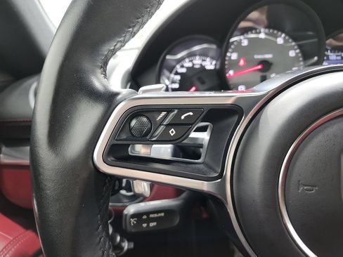 Used 2017 Porsche 718 Cayman S RWD image 32