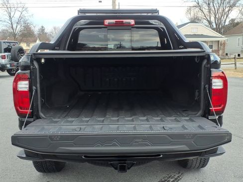 Certified 2023 GMC Canyon AT4 w/ LPO, Sports Bar Package image 6