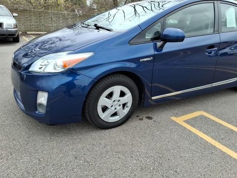 Used 2011 Toyota Prius Two image 4