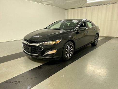 Used 2023 Chevrolet Malibu RS w/ LPO, Floor Liner Package image 5