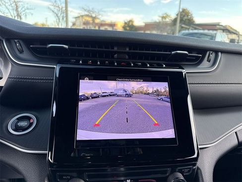 New 2025 Jeep Grand Cherokee L Laredo w/ Trailer Tow Package image 19