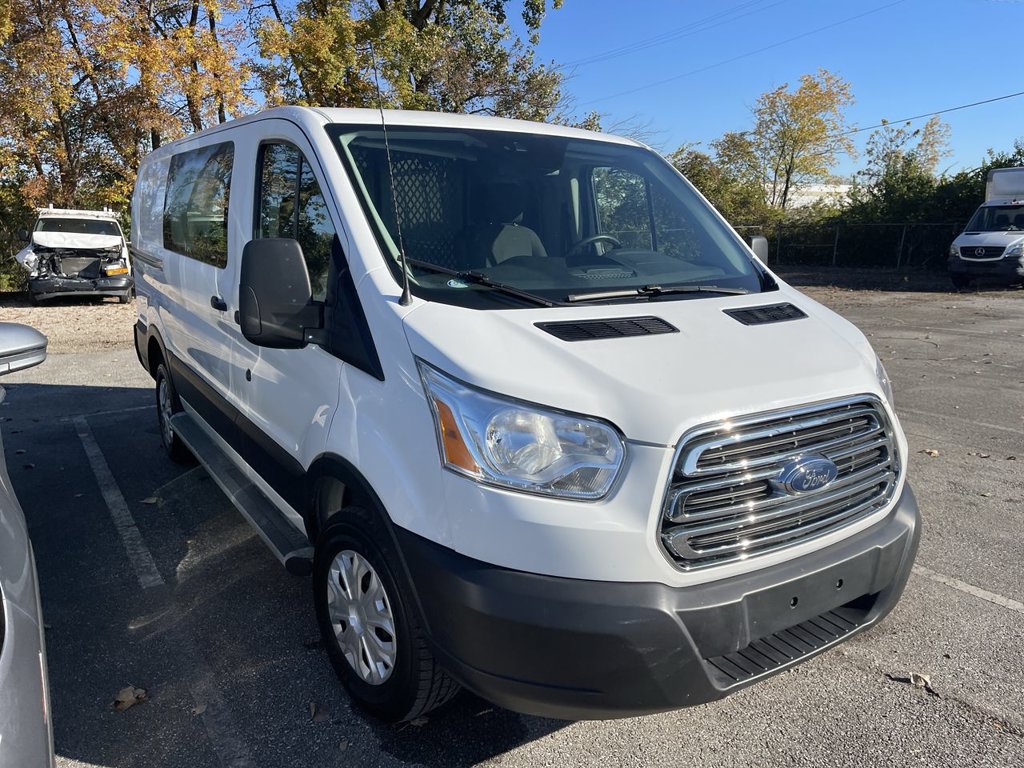 Used 2019 Ford Transit 250 130 Low Roof w/ Exterior Upgrade Package RWD image 12