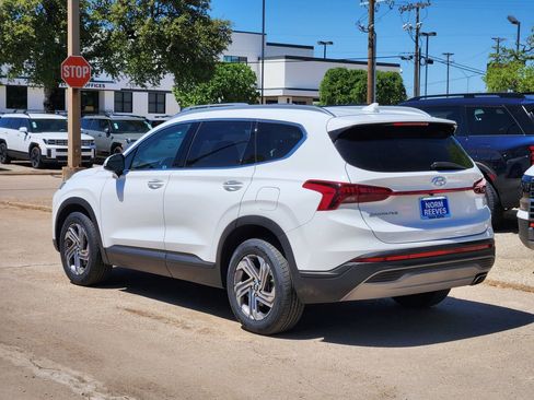 Used 2023 Hyundai Santa Fe SEL image 5