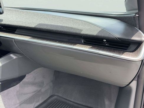 Used 2025 Lucid Air Pure RWD image 66