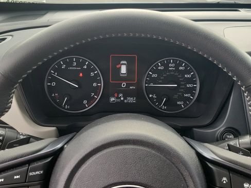 Certified 2025 Subaru Forester Limited AWD/4WD image 26