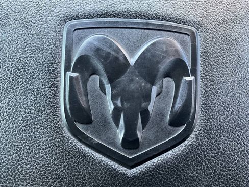 Used 2018 RAM 2500 Laramie AWD/4WD image 26