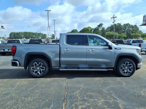 New 2026 GMC Sierra 1500 SLT w/ SLT Premium Plus Package AWD/4WD image 3