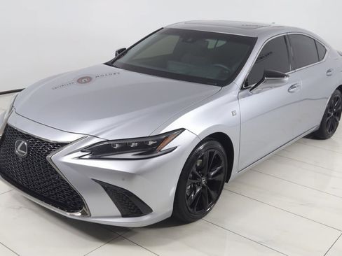 Used 2024 Lexus ES 300h F Sport image 24