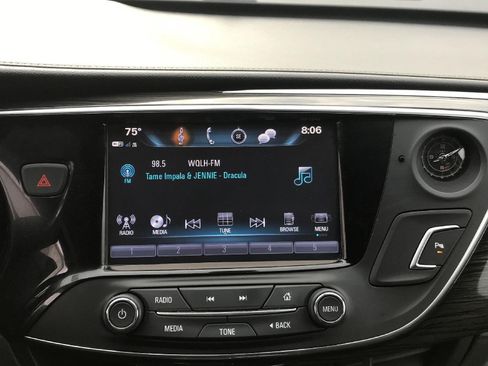 Used 2017 Buick Envision Essence FWD image 6