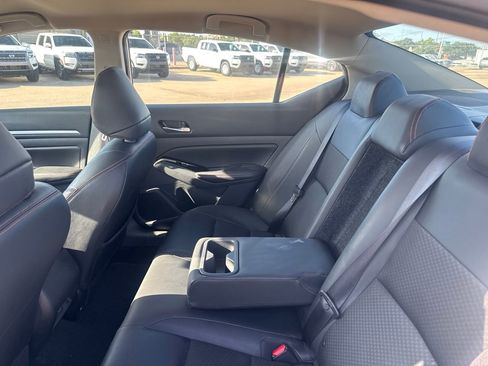 Certified 2025 Nissan Altima 2.5 SR FWD image 36
