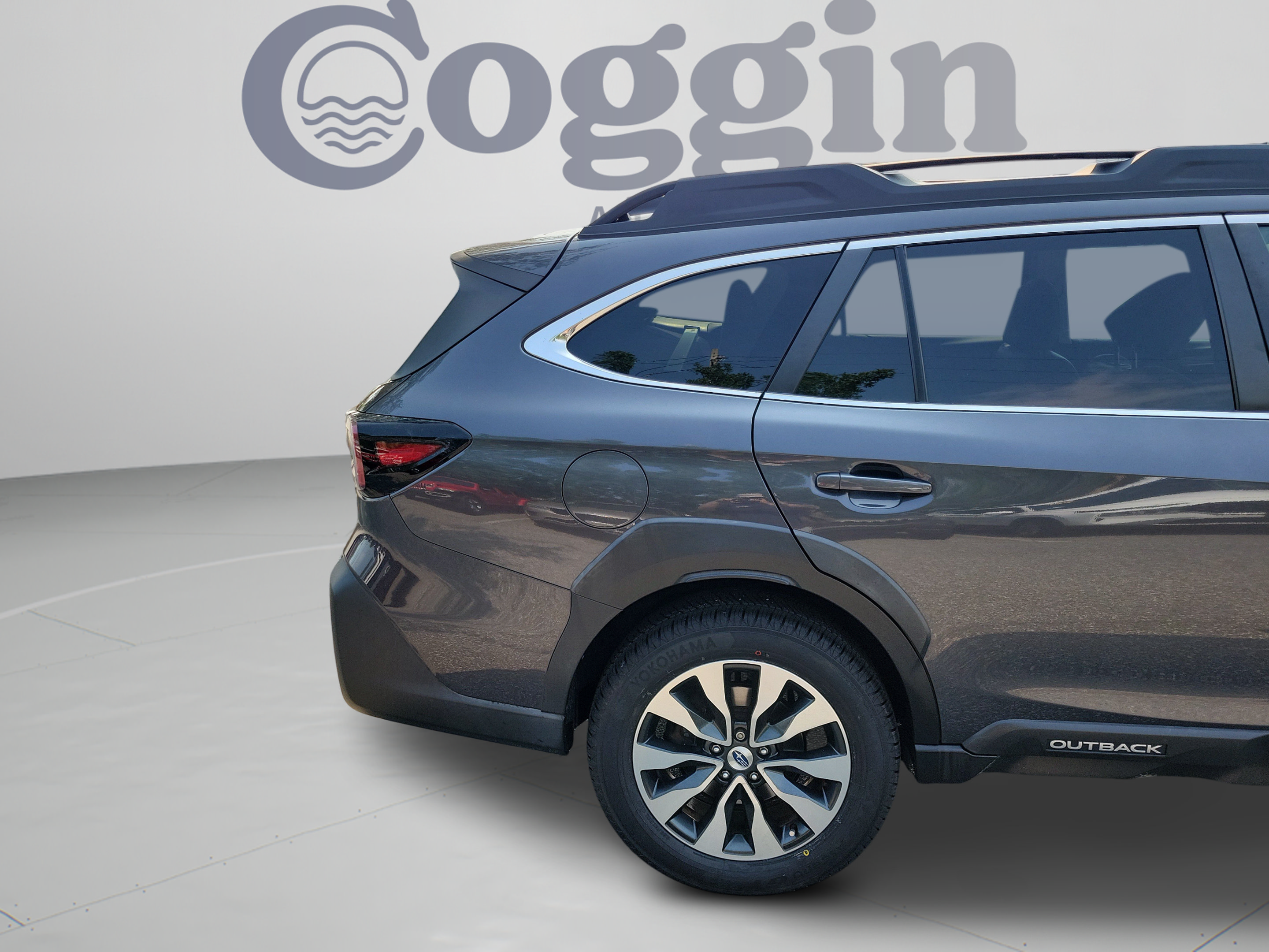 Used 2023 Subaru Outback Limited AWD/4WD image 32