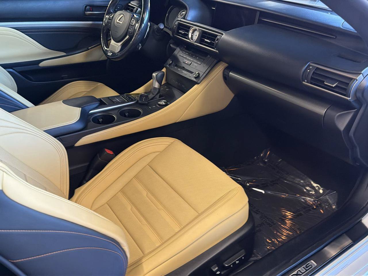 Used 2016 Lexus RC 300 AWD image 21