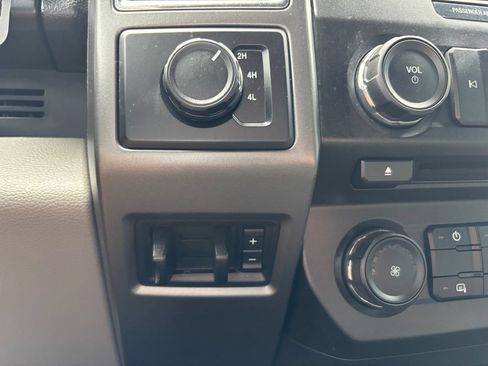 Used 2018 Ford F250 XLT AWD/4WD image 27