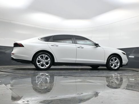 New 2026 Honda Accord LX image 38