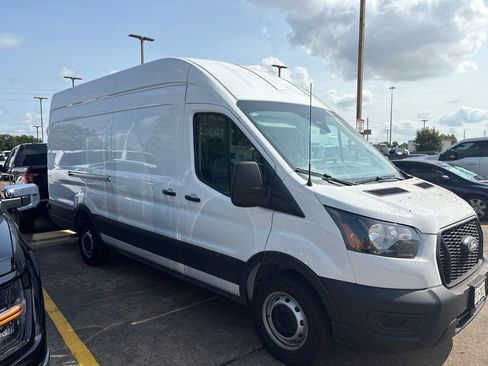 Used 2026 Ford Transit 350 148 High Roof Extended RWD image 3