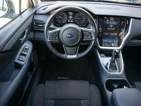 Used 2023 Subaru Outback Premium AWD/4WD image 33
