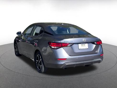 Used 2025 Nissan Sentra SV image 11