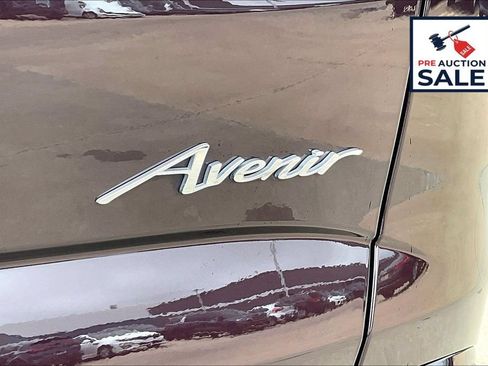 Used 2023 Buick Enclave Avenir w/ Trailering Package, 5000 lbs. FWD image 8