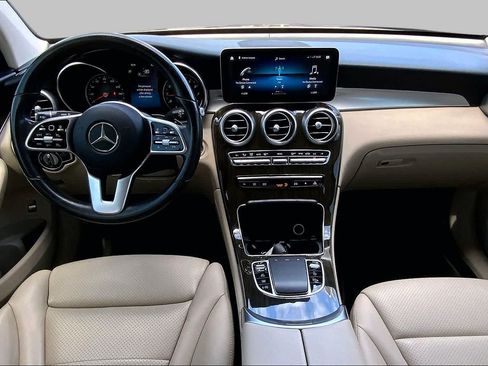 Used 2021 Mercedes-Benz GLC 300 image 14
