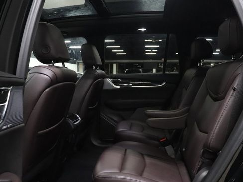 Used 2024 Cadillac XT6 Premium Luxury w/ LPO, Floor Liner Package image 15