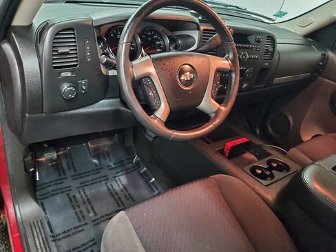 Used 2007 Chevrolet Silverado 1500 LT w/ Safety Package image 8