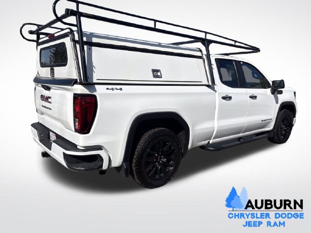 Used 2024 GMC Sierra 1500 Pro w/ Graphite Edition AWD/4WD image 5
