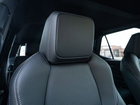 New 2025 Toyota 4Runner TRD Off-Road Premium w/ Tow Technology Package image 16