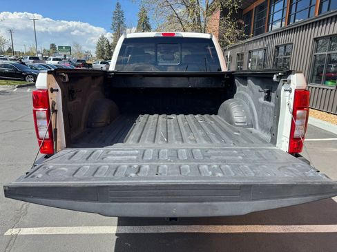 Used 2020 Ford F350 Lariat w/ Lariat Value Package image 23