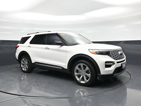 Used 2020 Ford Explorer Platinum w/ Premium Technology Package AWD/4WD image 28