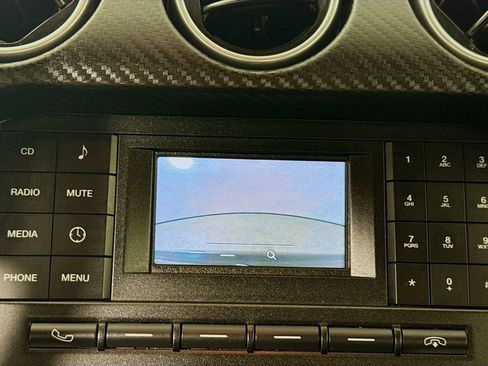 Used 2018 Ford Mustang Coupe RWD image 16