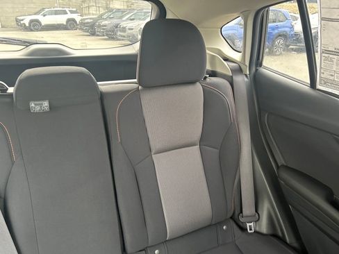 Used 2023 Subaru Crosstrek 2.0i Premium AWD/4WD image 17