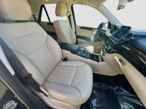 Used 2018 Mercedes-Benz GLE 350 4MATIC image 32
