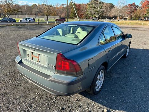 Used 2002 Volvo S60 2.4T image 9