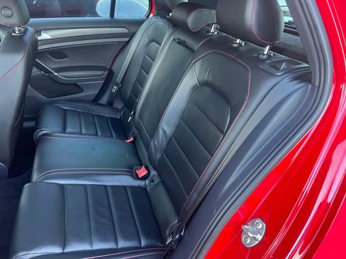 Used 2020 Volkswagen GTI SE image 23